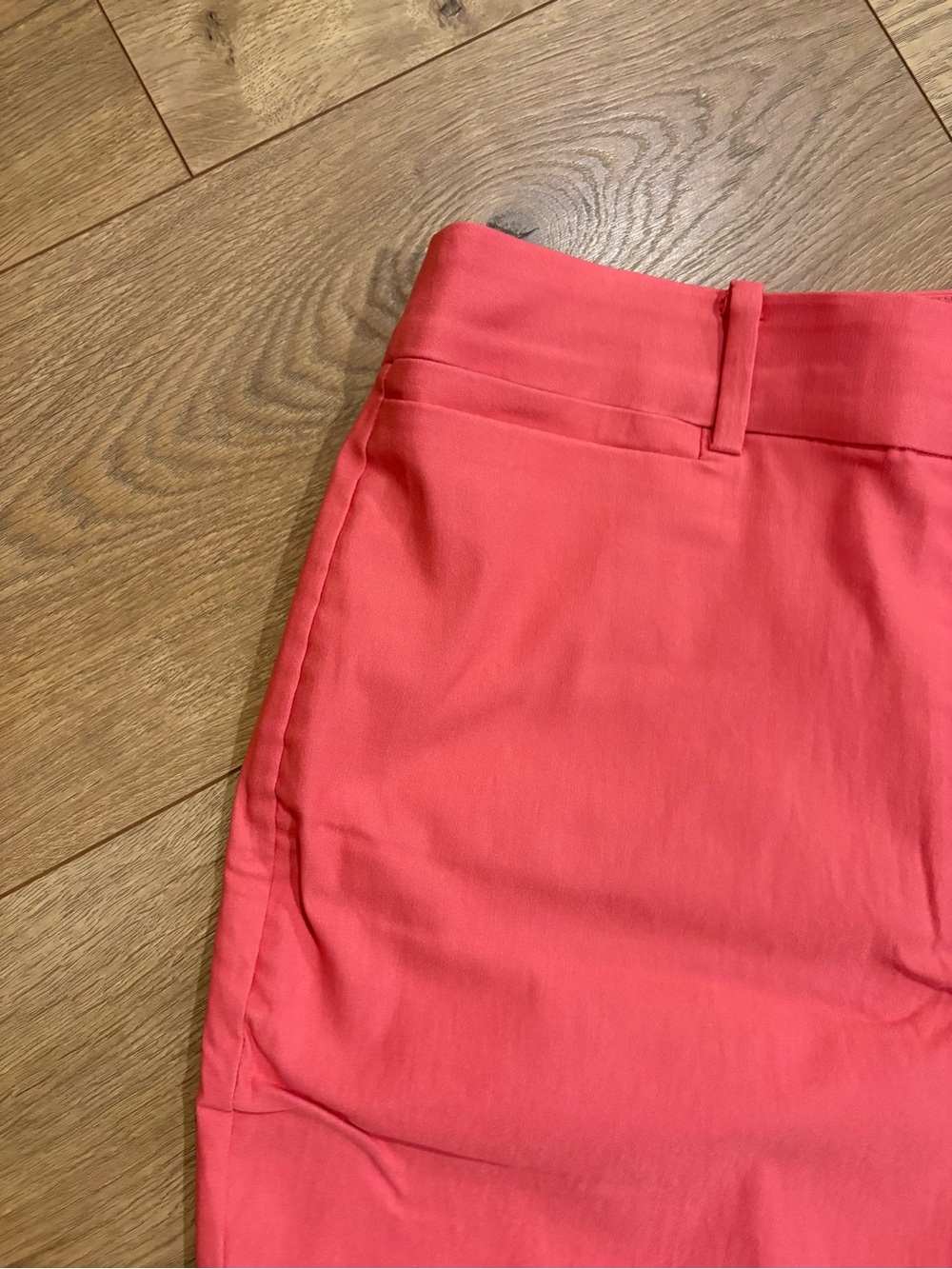 Lane Bryant Women’s Salmon/Coral Slim Capri Pants, Mid-Rise Flat Front Pockets 1 - Picture 2 of 7